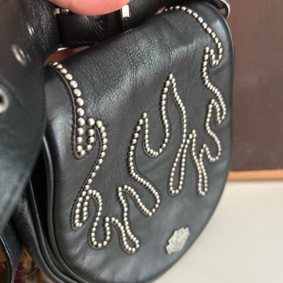 Vintage Harley-Davidson Mini Black Crossbody Bag with Silver Accents 8"x7"x1.5" - Picture 6 of 16